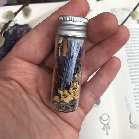 Intuition Charmed Spell Bottle Apothecary Oddity - Focus Booster - Picture 3 of 14